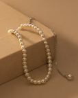 Lueur Pearl Choker