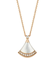 Divina Venti Necklace