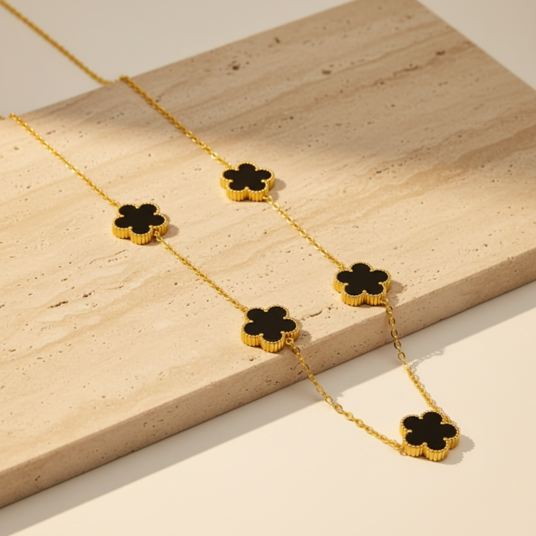 Bella Clover Necklace
