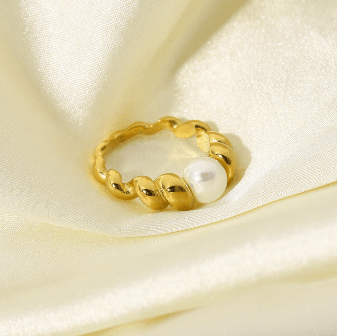 Ariel Ring - Kallesia