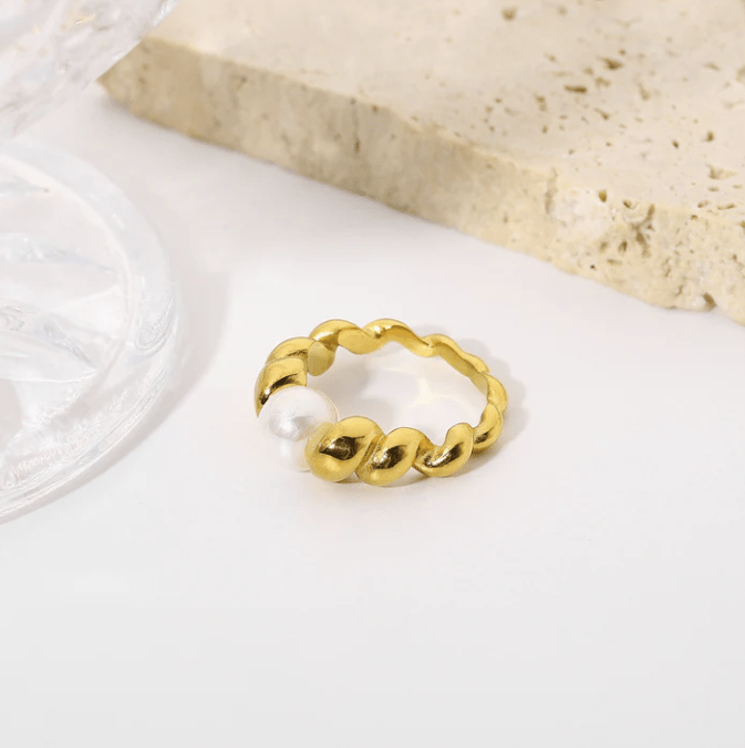 Ariel Ring - Kallesia