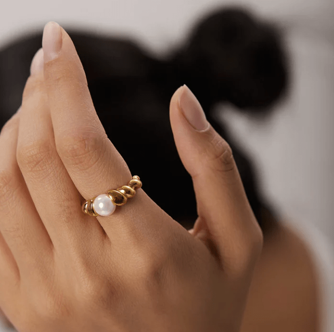 Ariel Ring - Kallesia