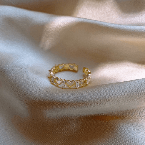 Ava Ring - Kallesia