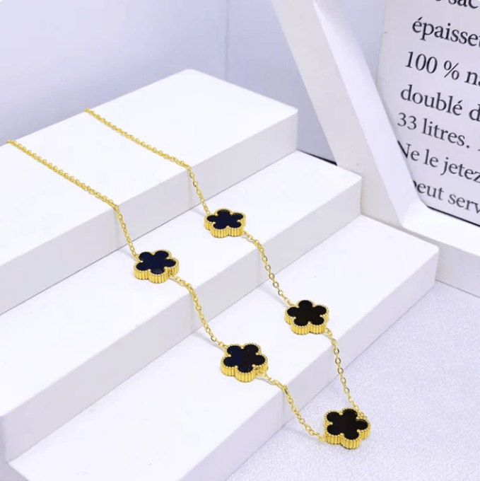 Bella Clover Necklace - Kallesia