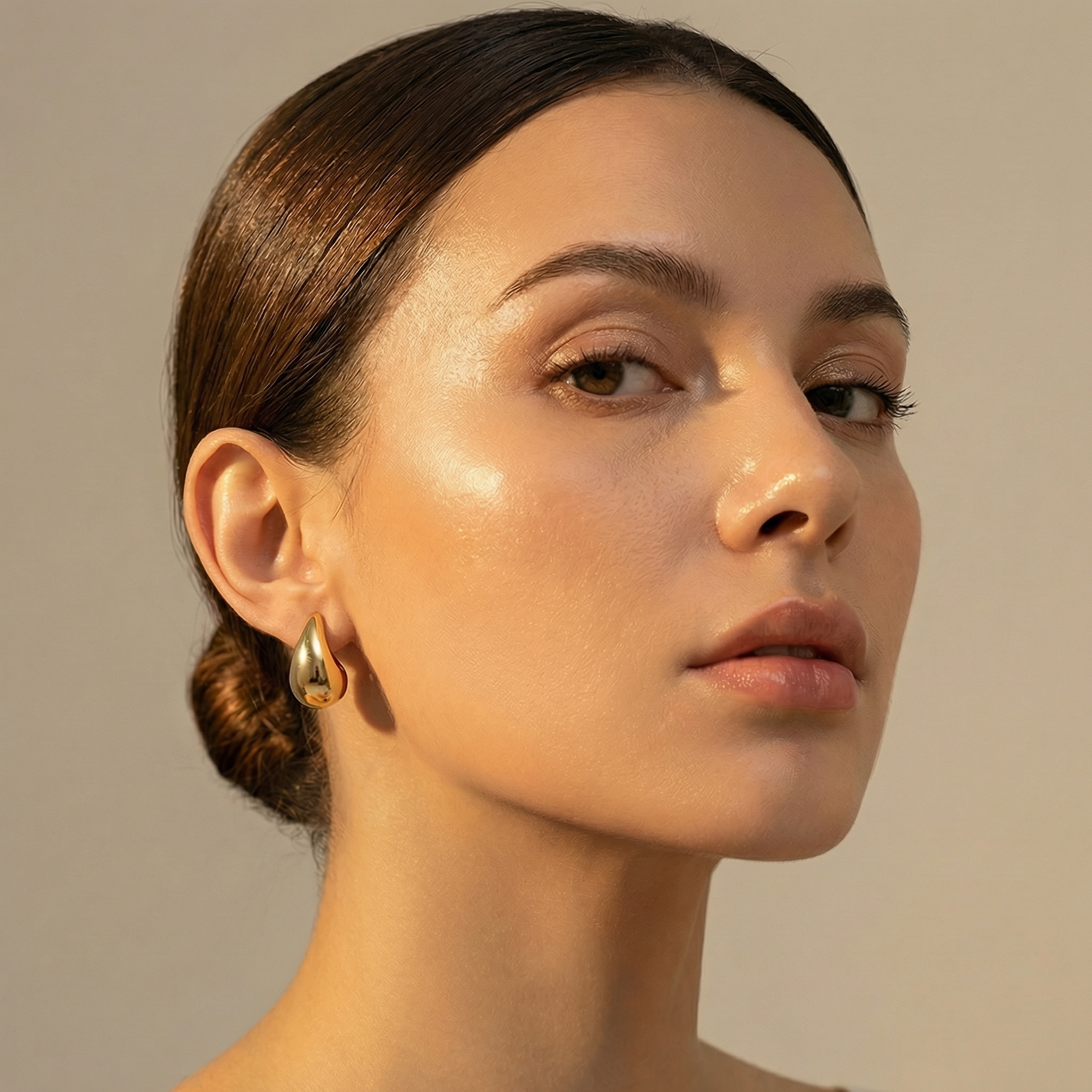 Élan Droplet Earrings