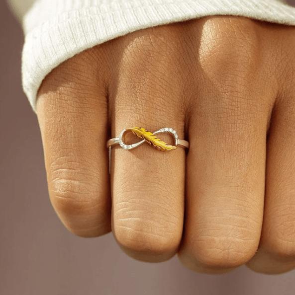 Infinity Feather Ring - Kallesia