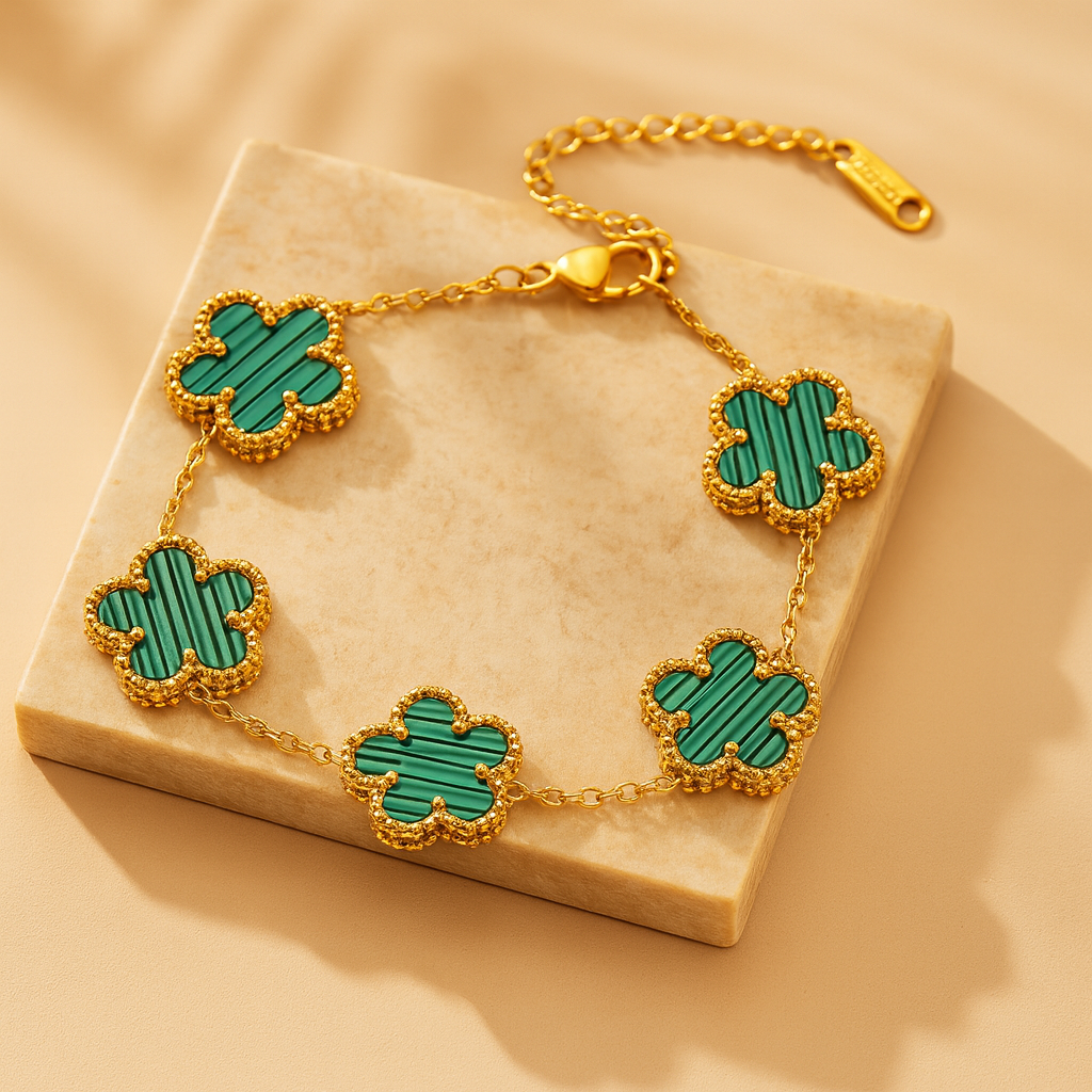 Bella Clover Bracelet